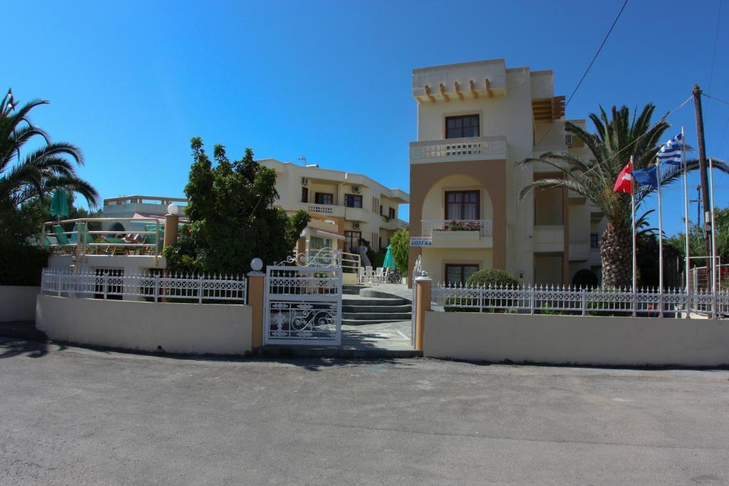 Olga Suites Maleme  Exterior photo